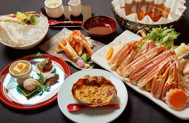 日本 蟹 懷石活紅楚蟹宴由12,000円/HK0起，要兩日前預約。